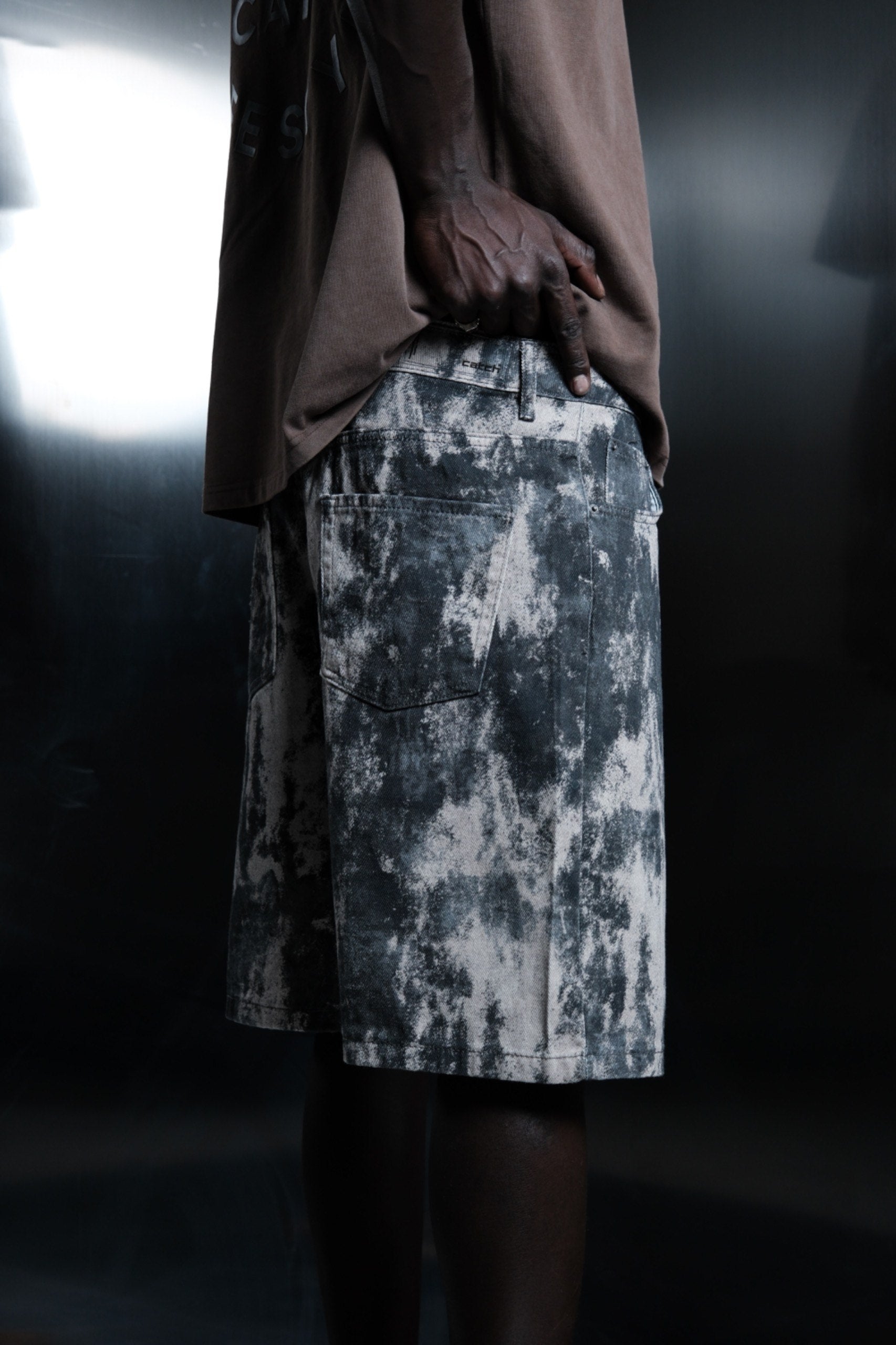 Pantaloni scurt CAMO4