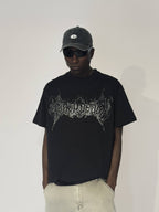 Tricou oversize cu print gothic pe piept