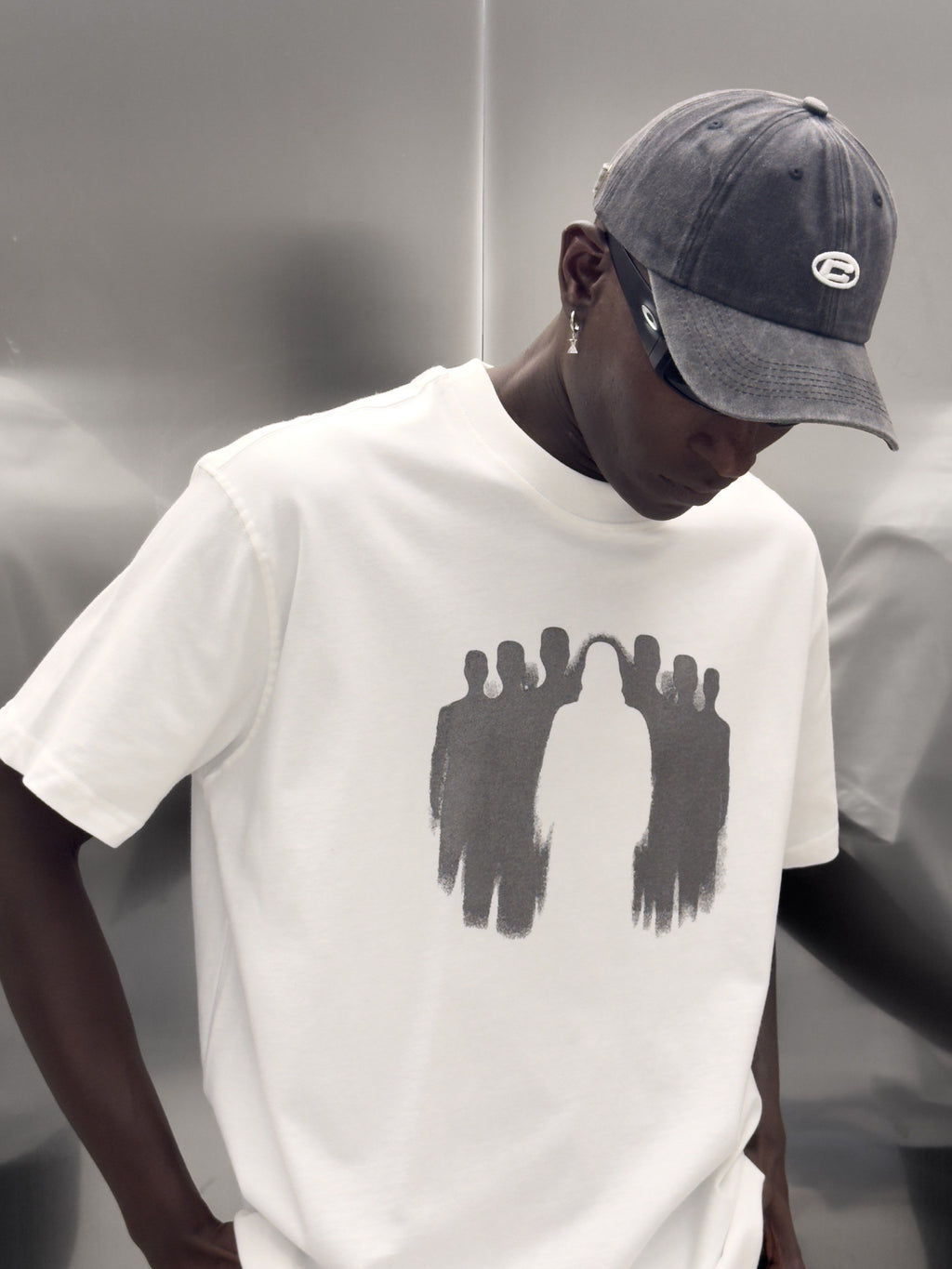 Tricou They