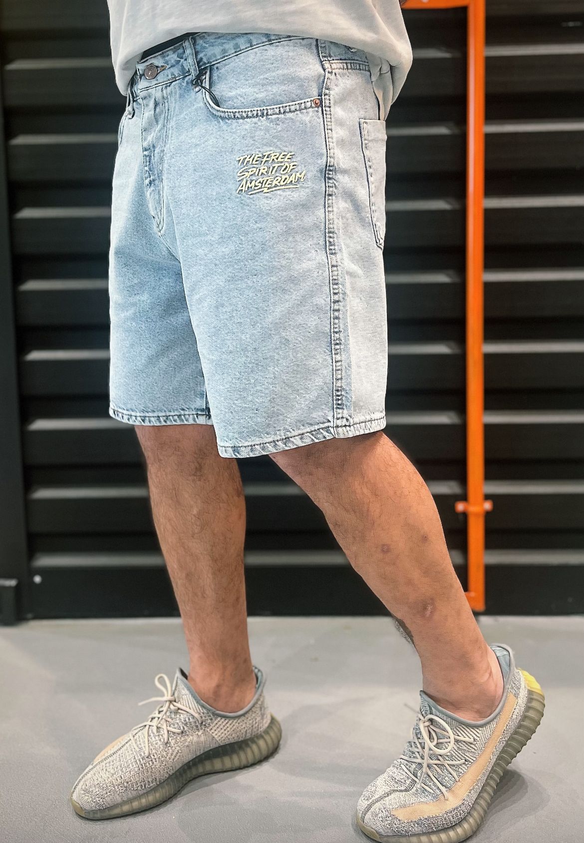 728a598c-5161-4724-aaa9-d3b64932b55a