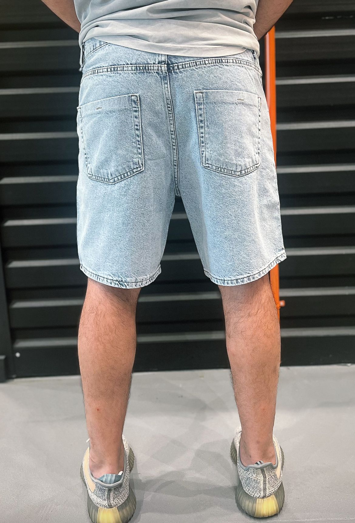 f2b44f15-ebc5-4c4d-9fe1-3ce1b77364e6